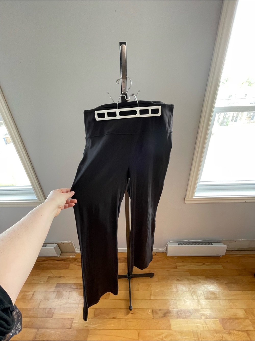 lululemon athletica Black Wide-Leg Crop Leggings